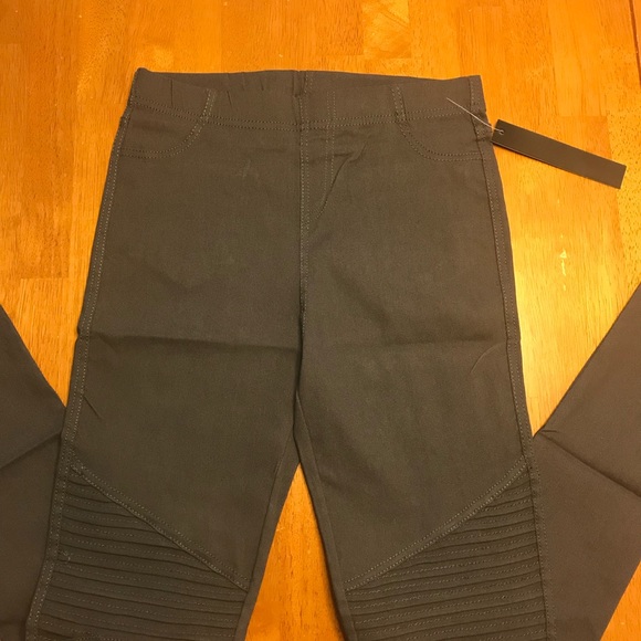 🔥HP!!! Moto Leggings- Back Pockets🔥 - Picture 6 of 7